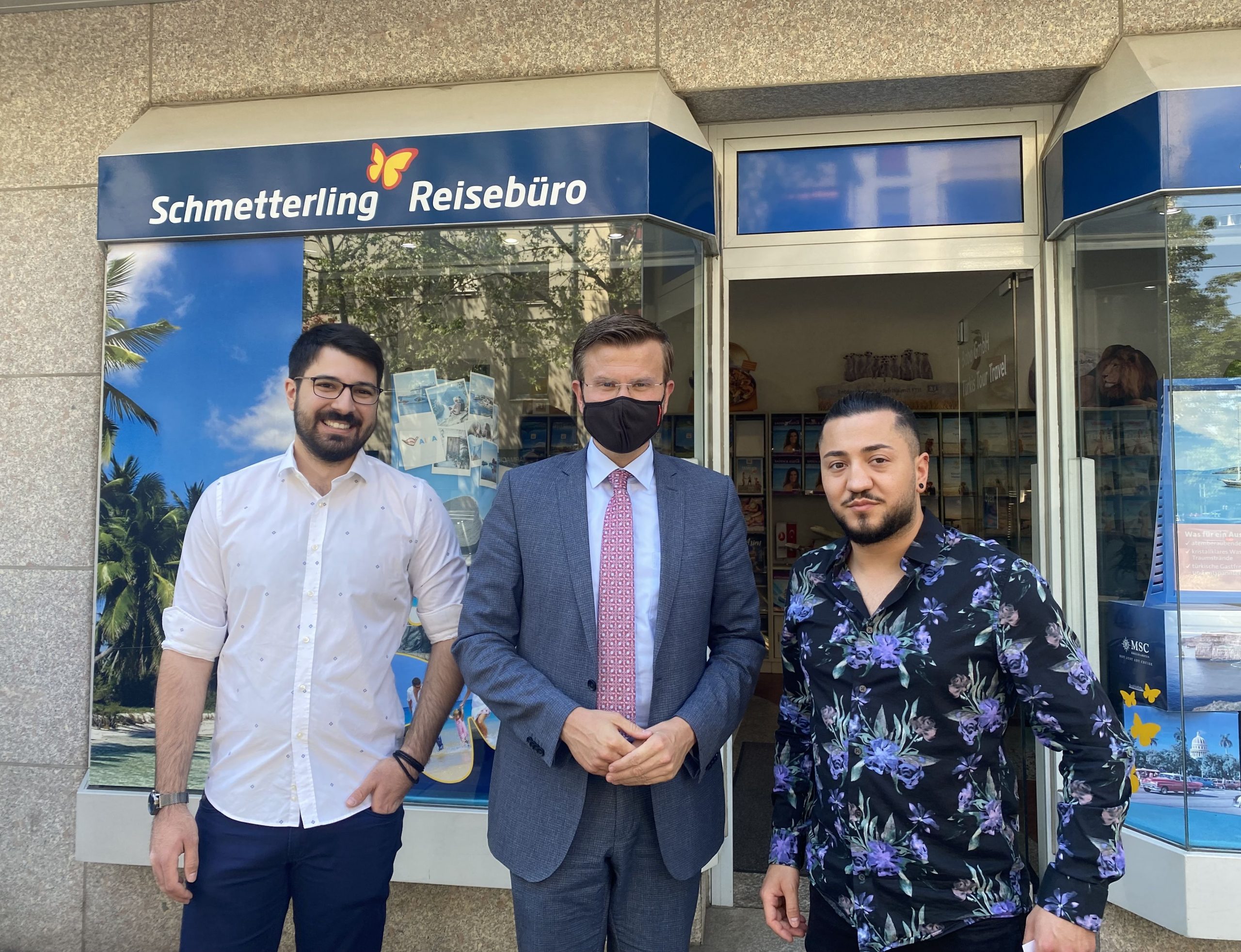 Nürnberg Belediye Başkanı König’den Türk seyahat ofisini ziyaret