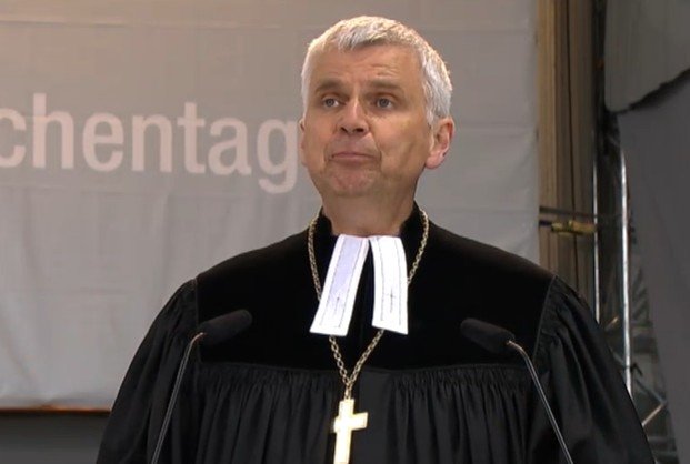 Bavyera eski piskoposu Johannes Friedrich hayatını kaybetti