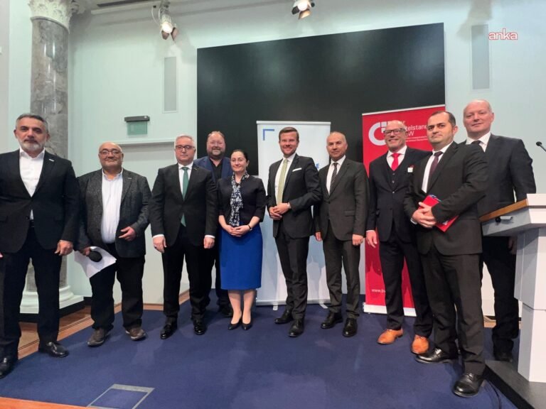 Türk ve Alman iş insanları, Nürnberg’de “Ekonomi Diyaloğu’ toplantısında bir araya geldi